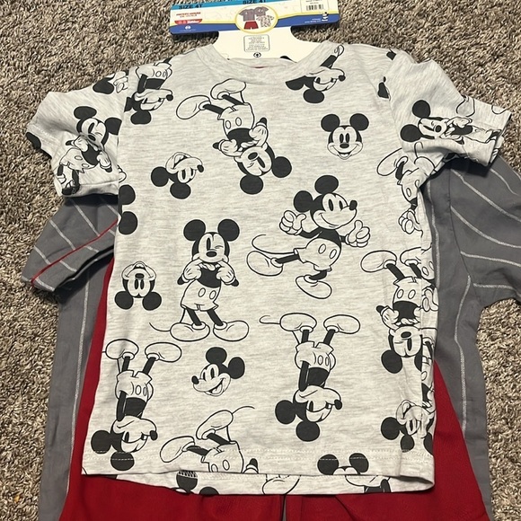 Disney‎ Mickey Mouse 3 Piece Set Tee, Baseball Jersey, Shorts NWT 4T - Picture 5 of 9